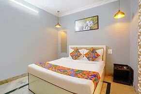 Fabhotel Galaxy Grand