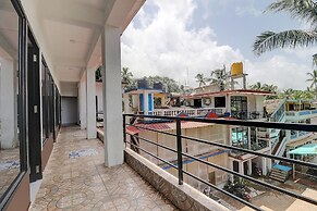 Fabhotel Zelosena