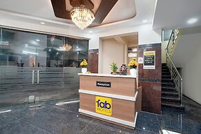 Fabhotel Royal Suites I