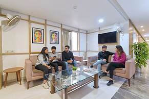 Fabhotel Soham Palace