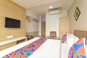 Fabhotel Soham Palace