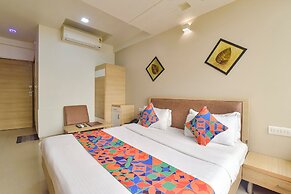 Fabhotel Soham Palace