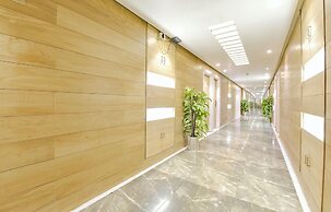 Fabhotel Soham Palace