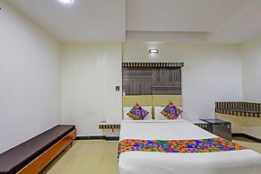 Fabhotel Yagna Residency