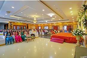Fabhotel Yagna Residency