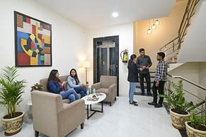 Fabhotel Chirag Inn