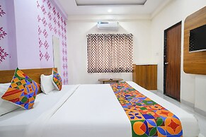 Fabhotel Chirag Inn