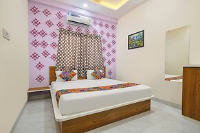 Fabhotel Chirag Inn