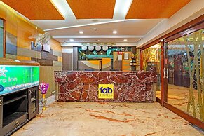 Fabhotel Aura Inn
