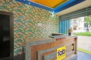 Fabhotel Luxury Suites