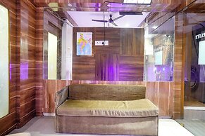 Fabhotel New Silver Elite