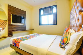Fabhotel New Silver Elite