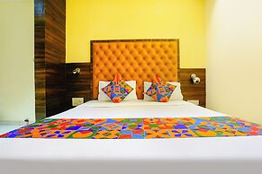 Fabhotel New Silver Elite