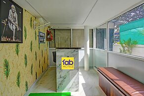 Fabhotel Shree Sai Inn