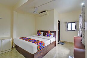 Fabhotel Shree Sai Inn