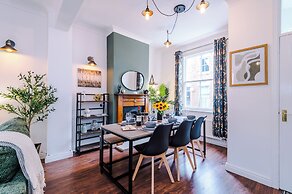 16 Steele Street