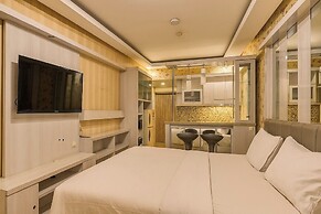 Quintessa Room at Candiland Apartement