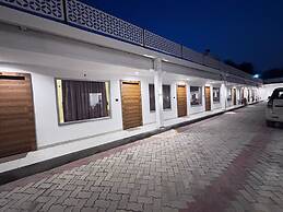 Hotel Omkar Palace