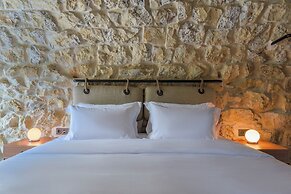 Amani Luxury 4BR Villa & Pool in Batroun