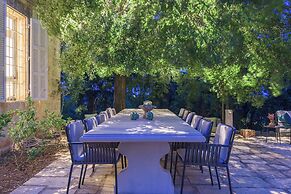 Amani Luxury 4BR Villa & Pool in Batroun