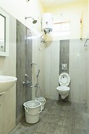 Shrees Hotel