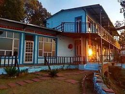 Hotel Kaafal Cottage Ranikhet