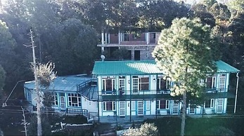 Hotel Kaafal Cottage Ranikhet