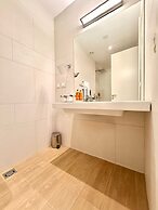 Condo Studio Plaza