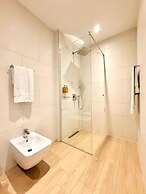 Condo Studio Plaza