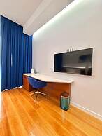 Condo Studio Plaza