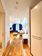 Condo Studio Plaza
