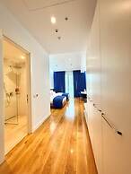 Condo Studio Plaza