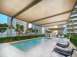KeyRock - Palm & Sea View with Pool