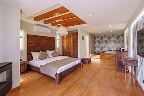 Ephesus Select Suites