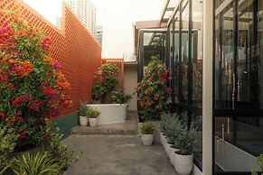 5loft Anti-Hotel, Silom, Bangkok
