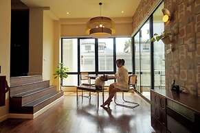 5loft Anti-Hotel, Silom, Bangkok