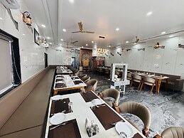 Paras Resort