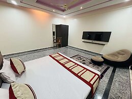 Paras Resort