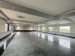 Paras Resort