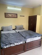 Nandini Guest House