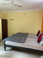 Nandini Guest House