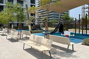 KeyRock - Dubai Marina with Pool & Gym