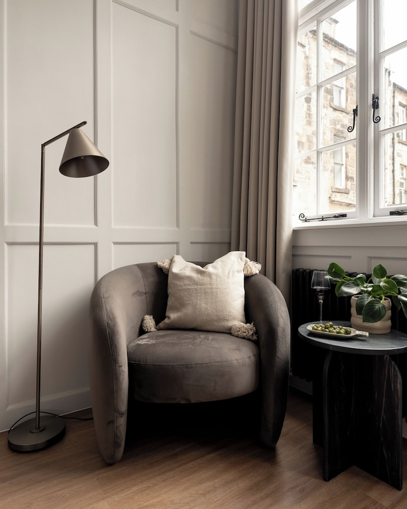 Moment Blythswood Street