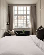 Moment Blythswood Street