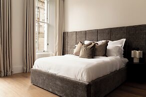 Moment Blythswood Street