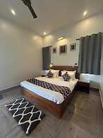Vanhills-Luxury Home Stay in Jim Corbett