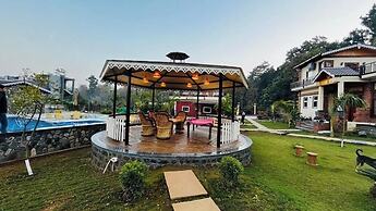 Vanhills-Luxury Home Stay in Jim Corbett