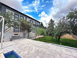 Central Vip Villa