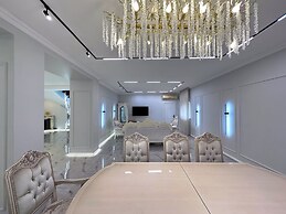 Central Vip Villa