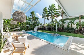 Villa Luja by GORO